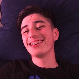 Meet your Posher, Rafael